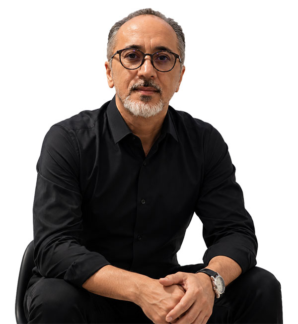  پیرزاده ، کوچ هنری